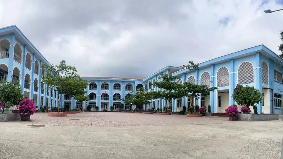 Tiểu học Côn Đảo